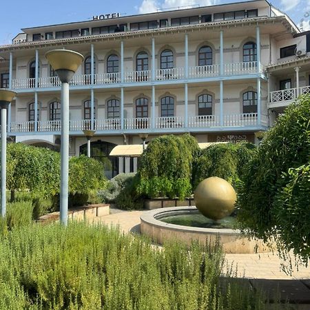 Hotel Beka Palace Tbilisi Esterno foto