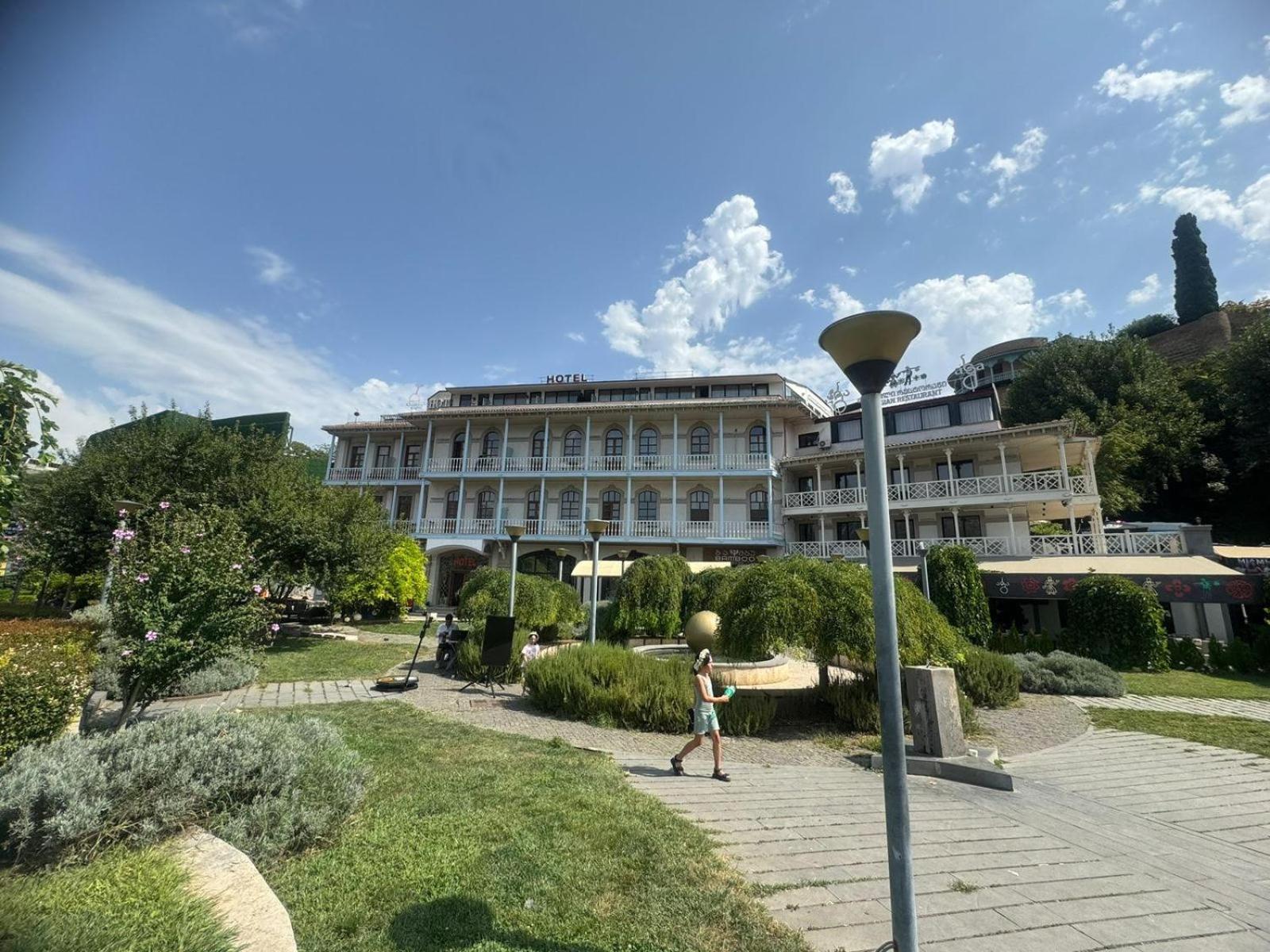 Hotel Beka Palace Tbilisi Esterno foto