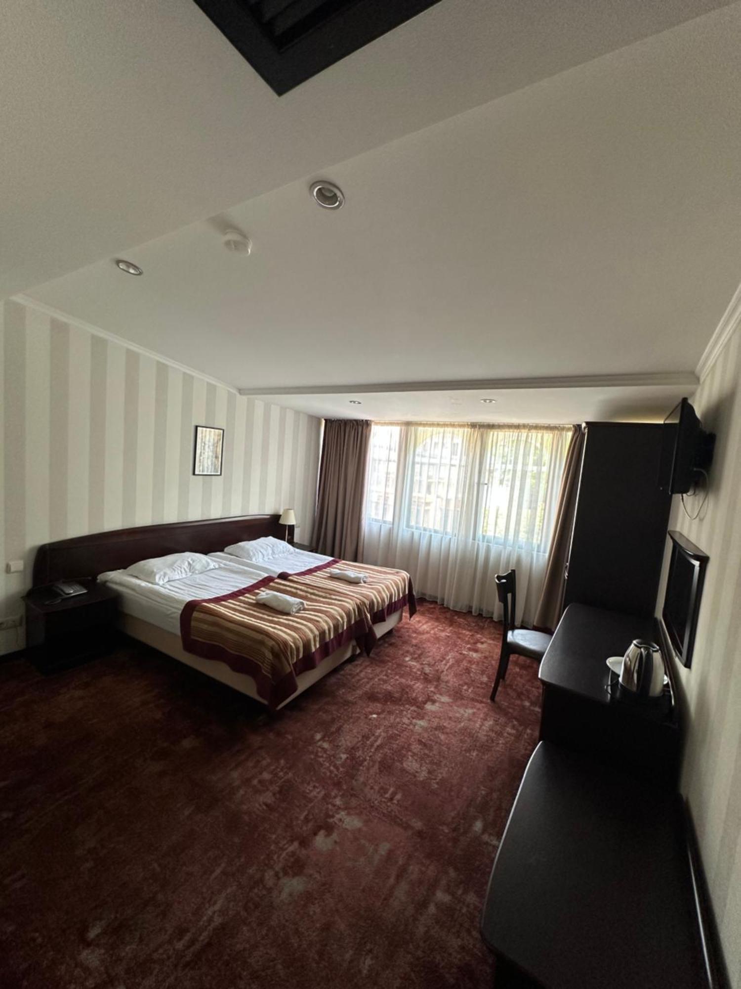 Hotel Beka Palace Tbilisi Esterno foto