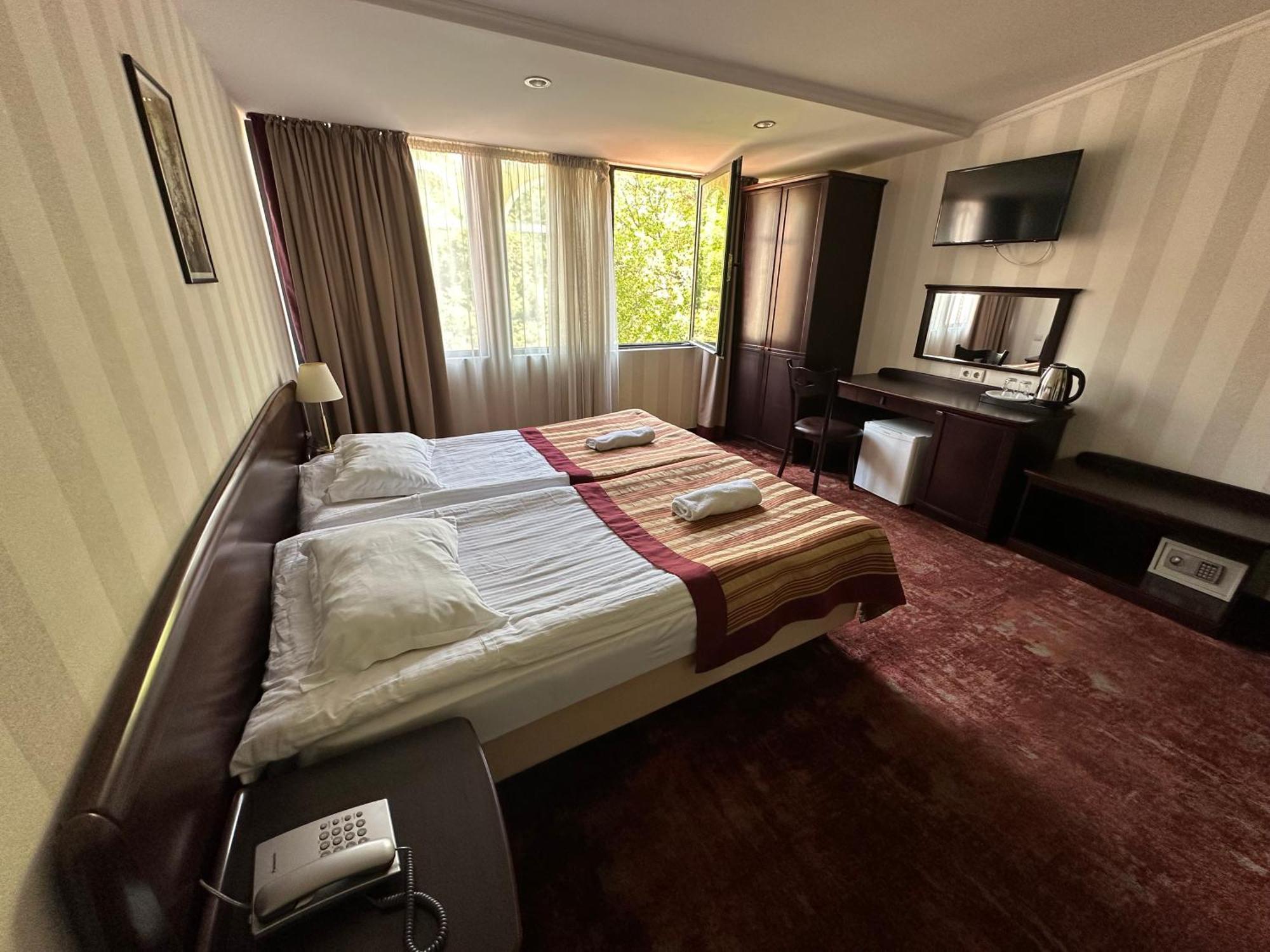 Hotel Beka Palace Tbilisi Esterno foto
